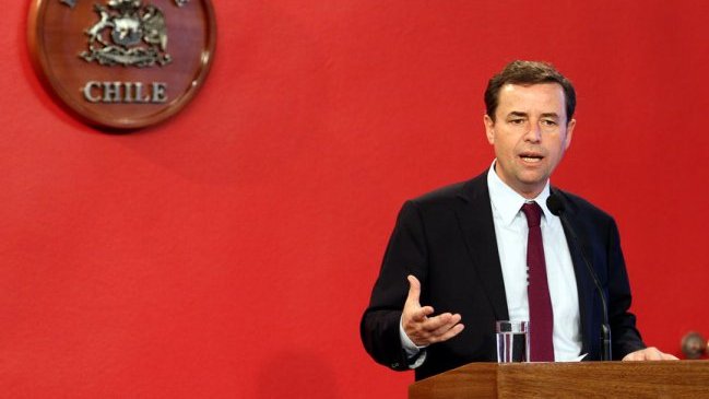 Ministro Pérez acusó 