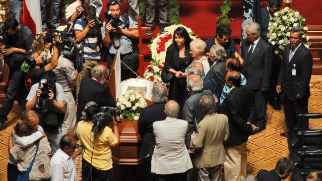 El velatorio de Adolfo Zaldívar