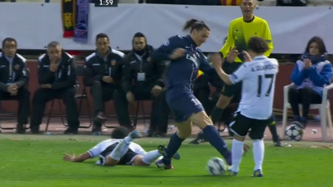 Zlatan Ibrahimovic recibió dos fechas de suspensión en la Champions League