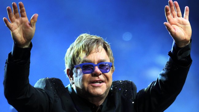 Elton John regresa a Argentina con sus grandes éxitos luego de su paso por Chile