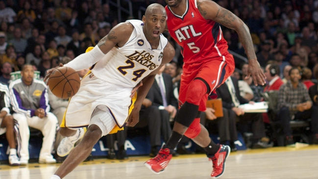 Kobe Bryant comandó triunfo clave de los Lakers en la NBA