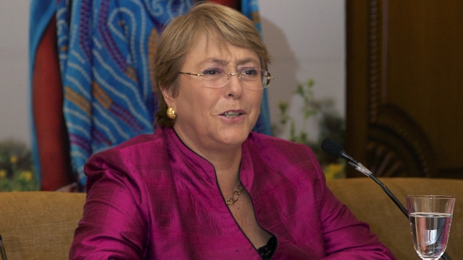 Bachelet eludió hablar de su futuro político en cita de la ONU