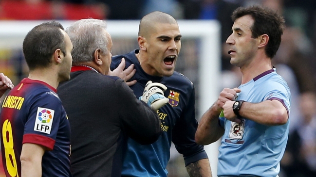 Víctor Valdés recibió cuatro partidos de castigo tras el clásico con Real Madrid