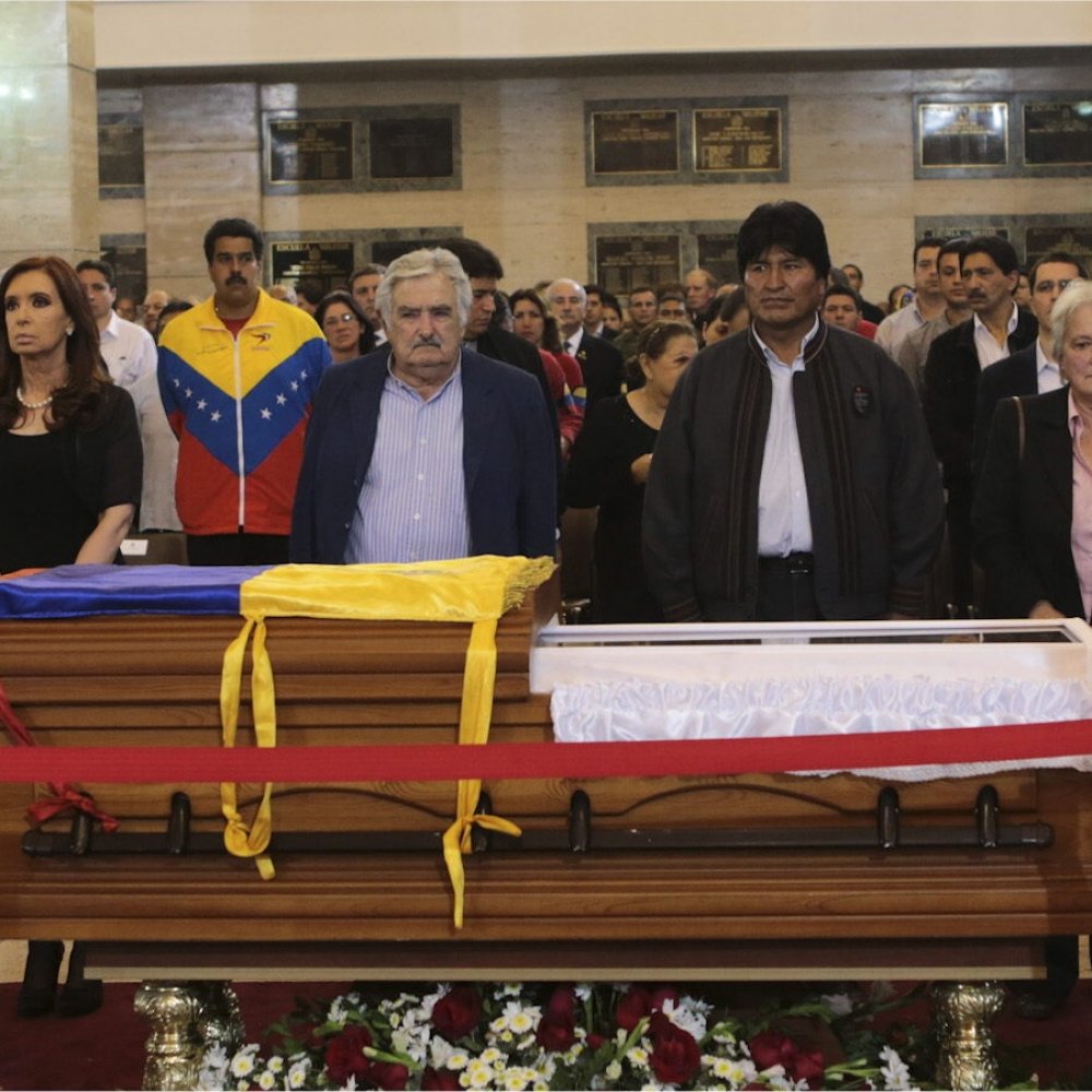 Cristina Fernández no vio el rostro de Chávez porque quiere 