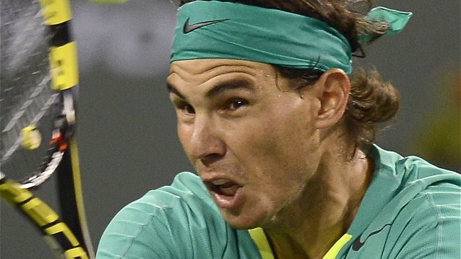 Nadal superó su regreso al cemento y batió a Harrison en Indian Wells