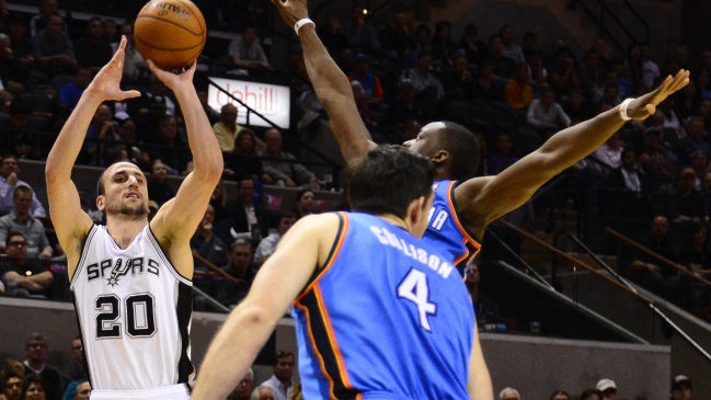 El brasileño Splitter surgió como figura en triunfo de los Spurs sobre Oklahoma
