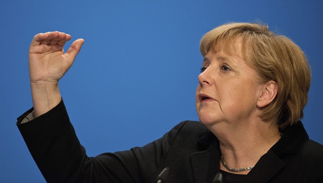 Merkel criticó los sueldos 