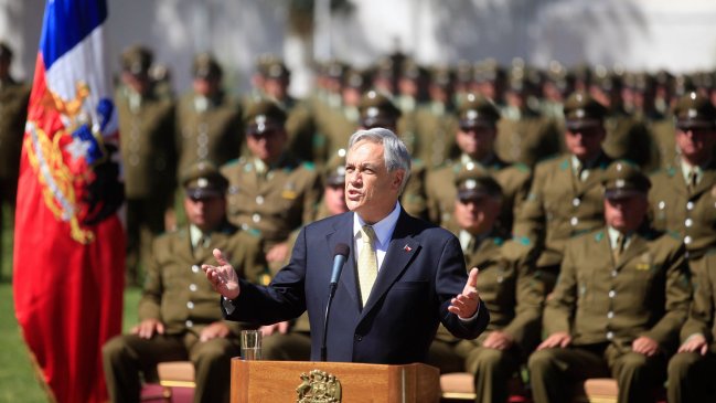 Presidente Piñera anunció proyecto que sanciona insultos a Carabineros