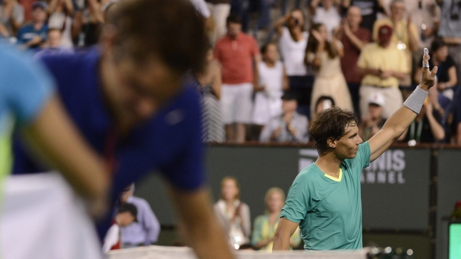 Nadal dio una muestra de su recuperación con triunfo sobre Federer