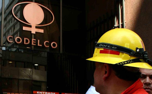 Trabajadores del cobre anunciaron 