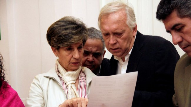 Jorge Burgos: El TC es demasiado importante como para darse gustos políticos