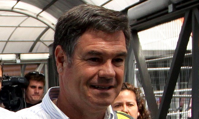 Ossandón: Tenemos que preocuparnos menos de Bachelet y más de nosotros