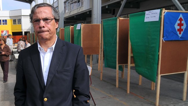 Aldo Cornejo reconoció el triunfo de Ignacio Walker en internas DC