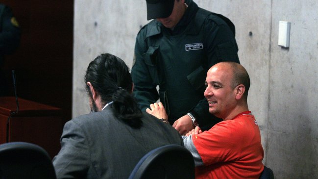 En mayo parte juicio contra el prófugo Hans Niemeyer