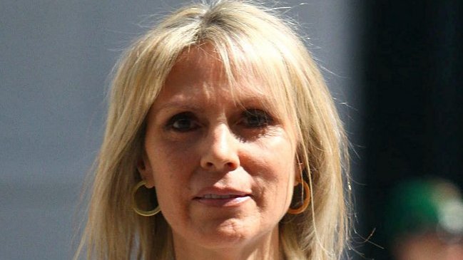 Lily Pérez: Por realismo político hay que llevar a Allamand y Golborne a primera vuelta