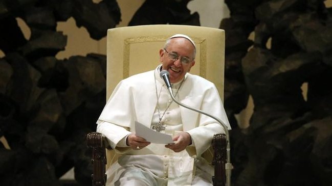 Cardenal Errázuriz: Se ha comprendido el mensaje de sencillez de Francisco