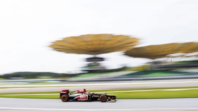 Kimi Raikkonen dominó los entrenamientos libres del GP de Malasia