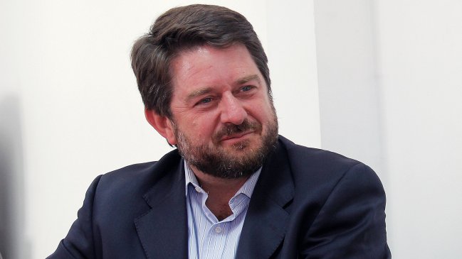 Orrego: Tenemos que actualizar un modelo de educación del sigo XIX al siglo XXI