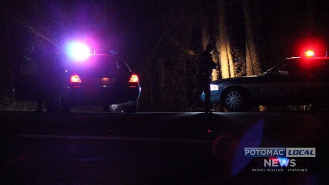 Al menos tres muertos deja tiroteo en base de marines en EE.UU.