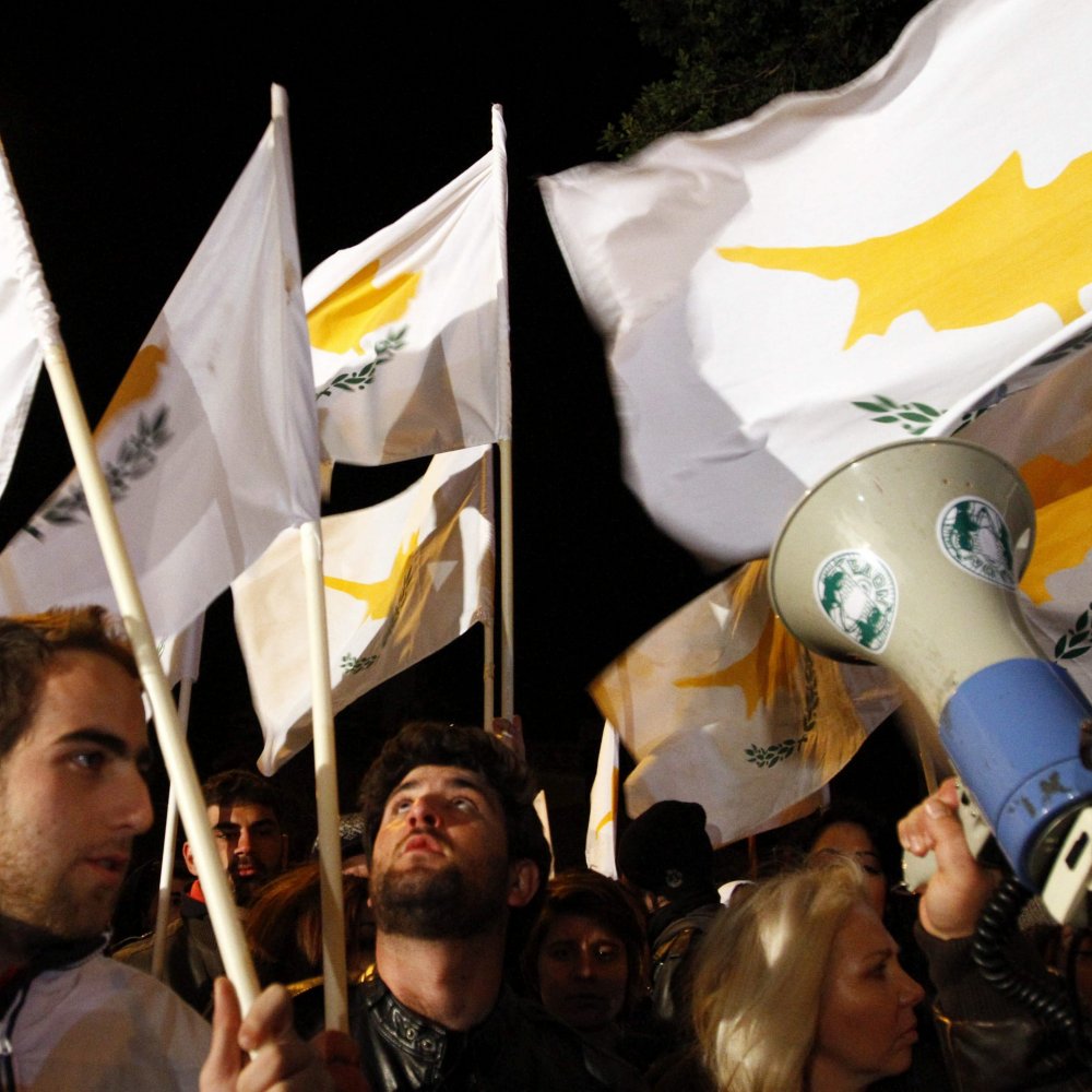 Chipre aprobó parte de 