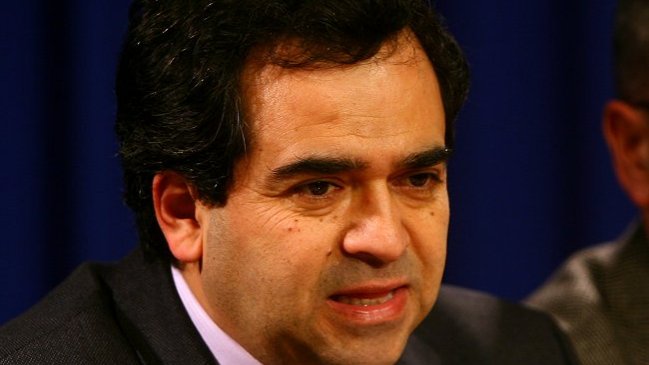 Comisión política del PPD respaldó, con 