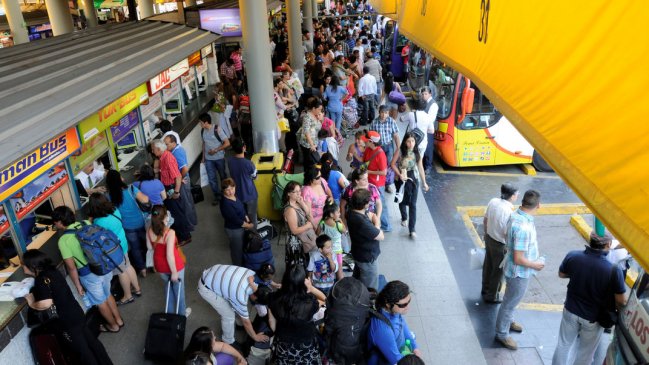 Semana Santa: 350 mil vehículos saldrán de Santiago