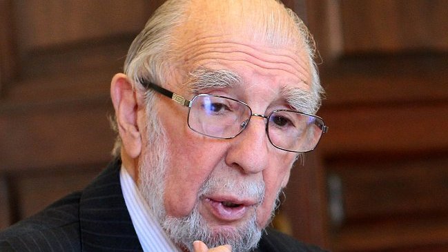 Senador DC: Las isapres han llegado al máximo posible de ganancia