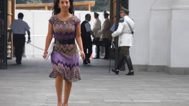 Ministra Pérez arengó a seremis contra Bachelet