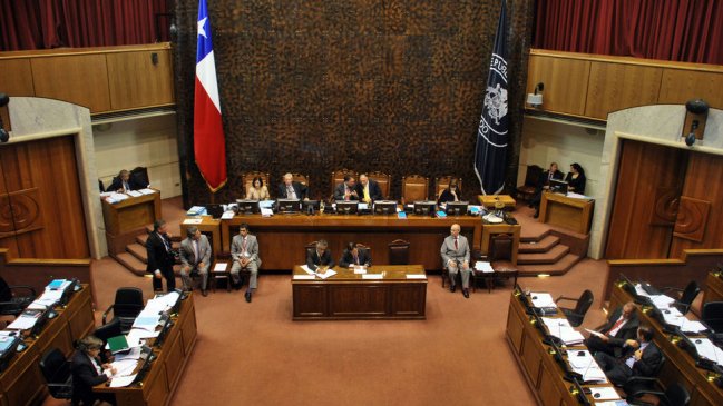 Andrade y elección de Velásquez: El prestigio de la Cámara no le importa mucho a la derecha