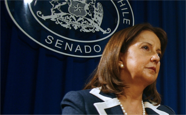 Soledad Alvear: El Presidente Piñera que se dedique a gobernar