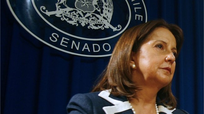 Soledad Alvear: El Presidente Piñera que se dedique a gobernar