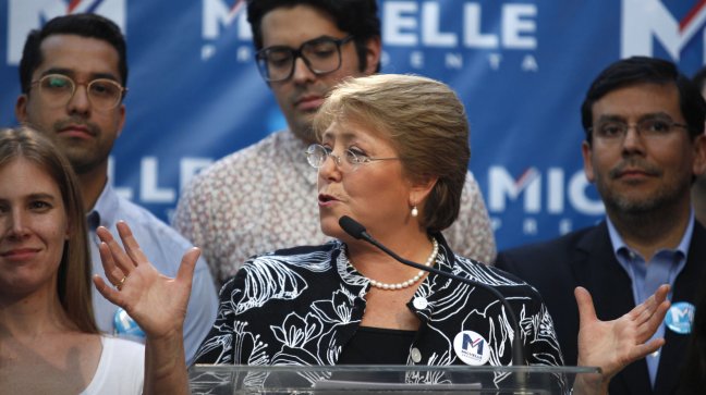 Michelle Bachelet se reúne con timoneles del PS y PPD