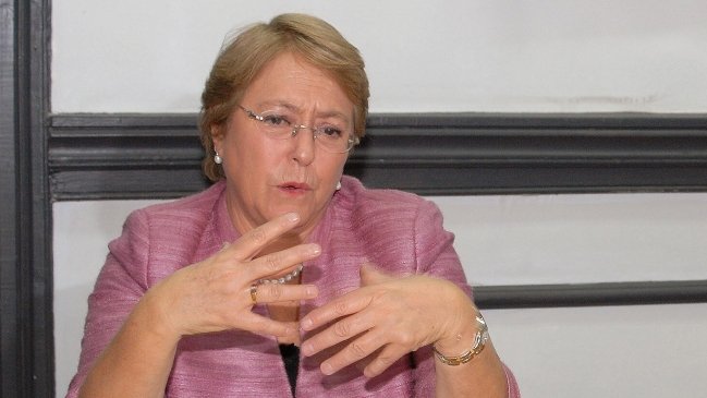 The Economist analizó el retorno a Chile de Michelle Bachelet