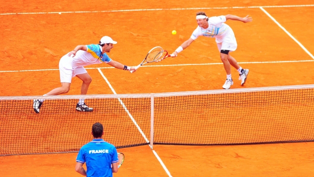 Argentina ganó el dobles a Francia y tomó la ventaja en Copa Davis