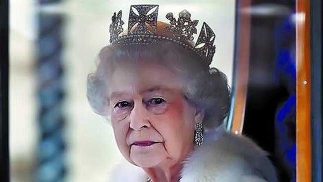 Reina Isabel II y Cameron lamentaron muerte de Margaret Thatcher