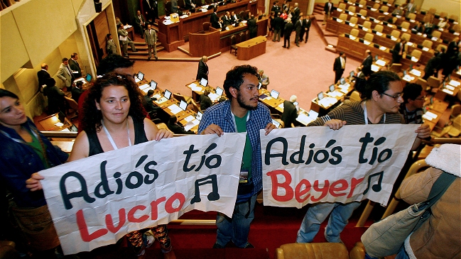 Senado fijará fecha para votar acusación constitucional contra Beyer