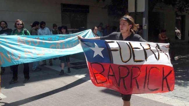 Greenpeace pidió al Gobierno que retire permisos a minera Barrick Gold