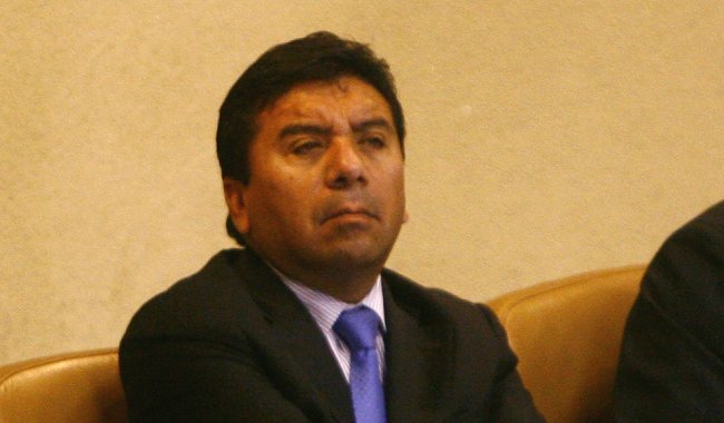 Pedro Velásquez comparece ante la Comisión de Ética de la Cámara Baja