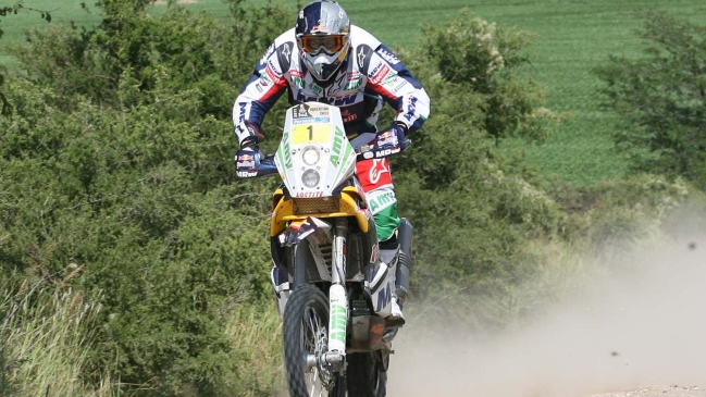 Marc Coma volvió al rally con un triunfo en Abu Dhabi