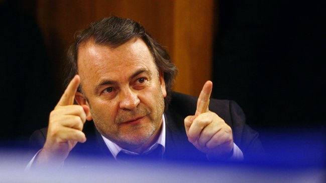 Pepe Auth explicó cómo se votará en las primarias