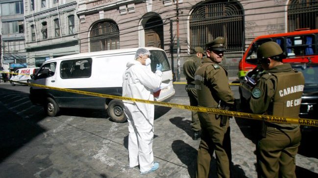 Desconocidos agredieron a un hombre en pleno centro de Valparaíso