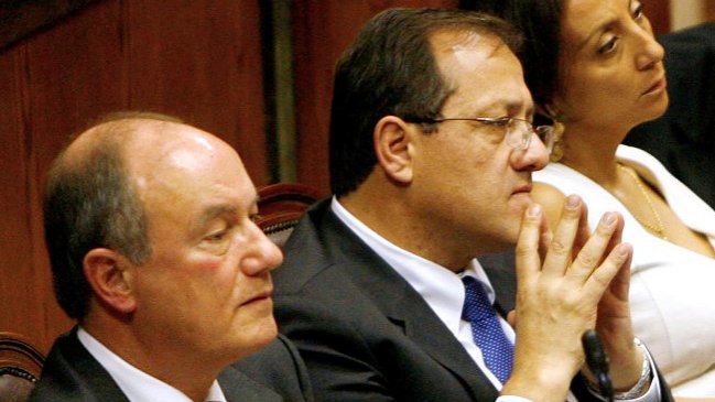 Acusación a Beyer: Gestiones oficialistas apuntan a la DC