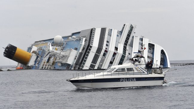 Tribunal decidirá este lunes si envía a juicio a capitán del Costa Concordia