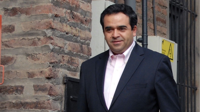 Quintana rechazó críticas de Orrego contra propuesta educacional de Bachelet