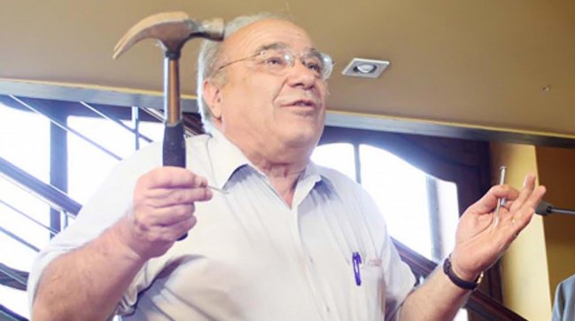 Exportadores exigen medidas al Banco Central por la baja del dólar