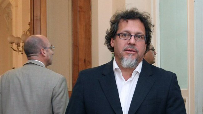 Lagos Weber cree que Matthei 