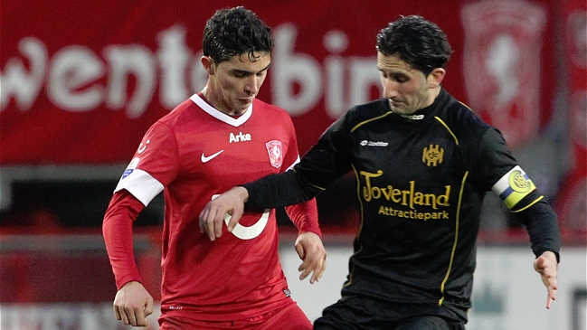 Felipe Gutiérrez participó en igualdad entre Twente y Venlo