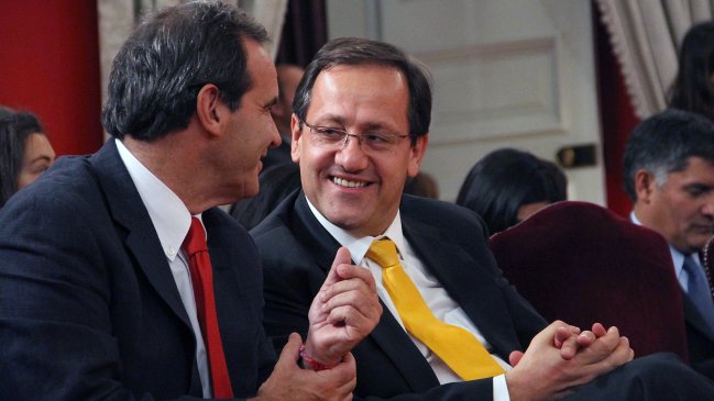 Beyer reiteró críticas a Bachelet: Su liderazgo es de mentira