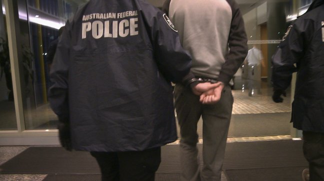 Supuesto jefe de los piratas informáticos de LulzSec fue detenido en Australia