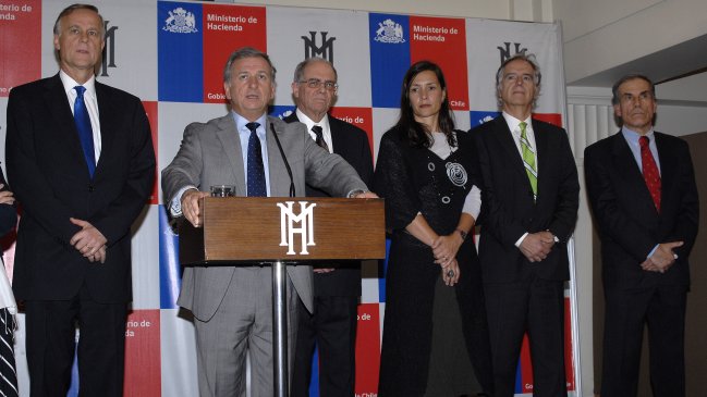 Klaus Schmidt-Hebbel encabeza consejo asesor de Hacienda